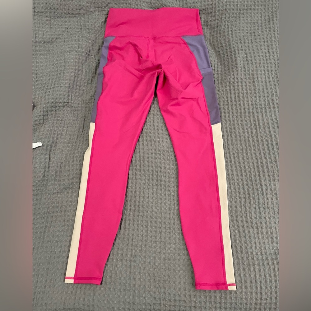 Fabletics Legging - Picture 2 of 3